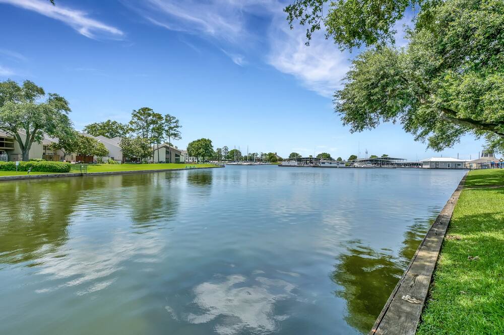 Photo of Outdoor in Walden on Lake Conroe