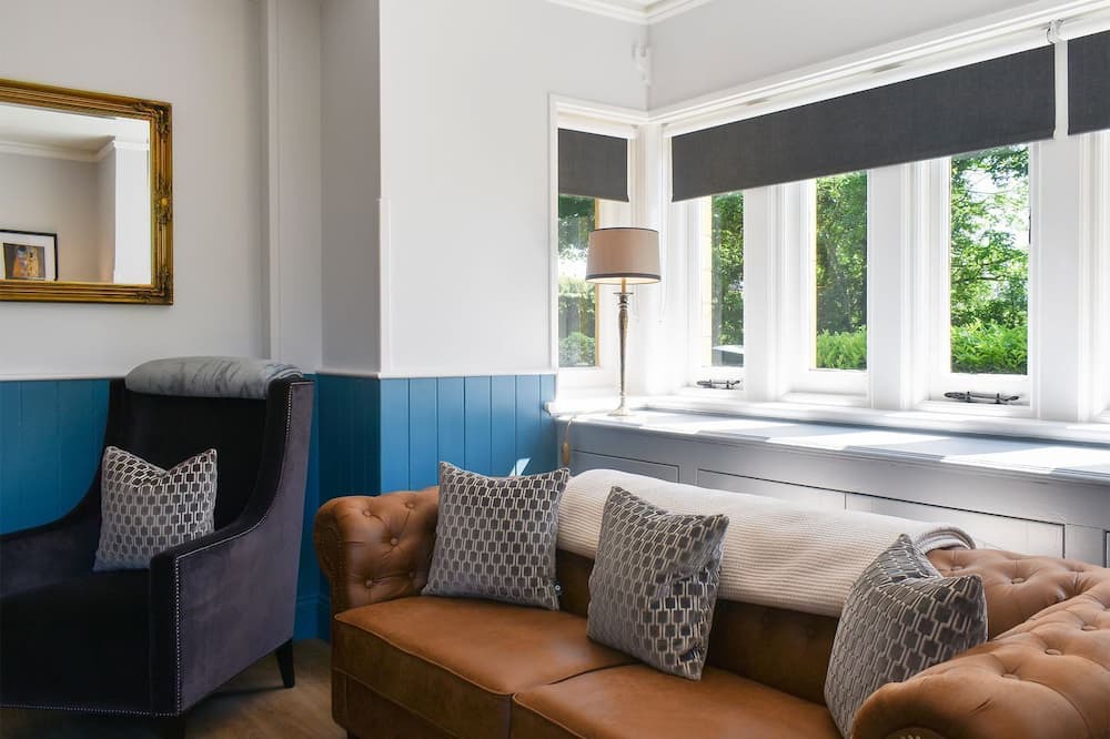Photo of Livingroom in Royal Tunbridge Wells