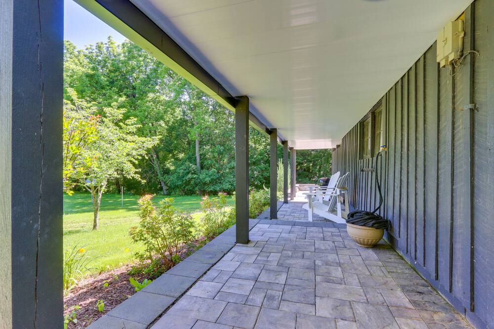 Photo of Outdoor in Bluemont