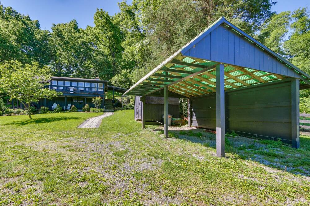 Photo of Outdoor in Bluemont