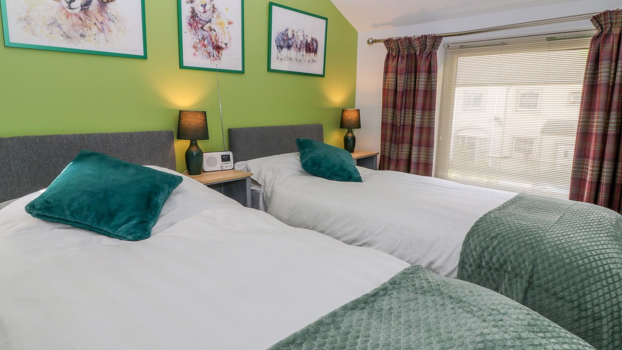 Photo of Others in Wing