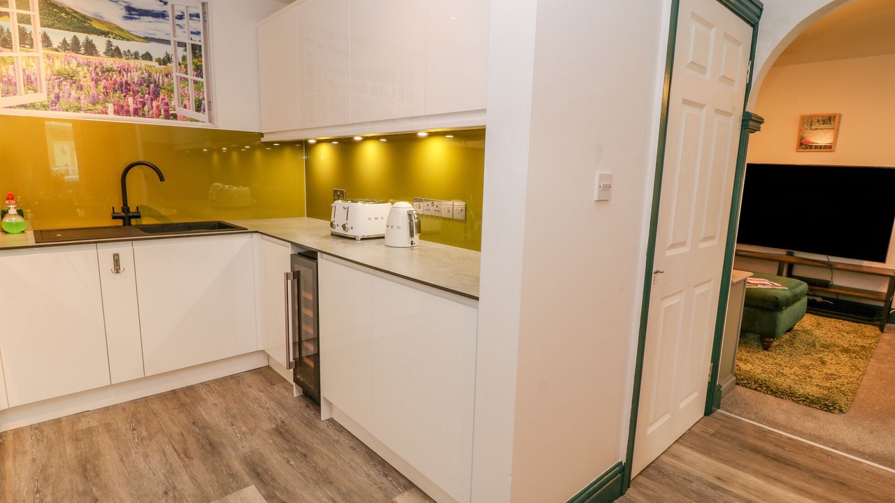 Photo of Others in Wing