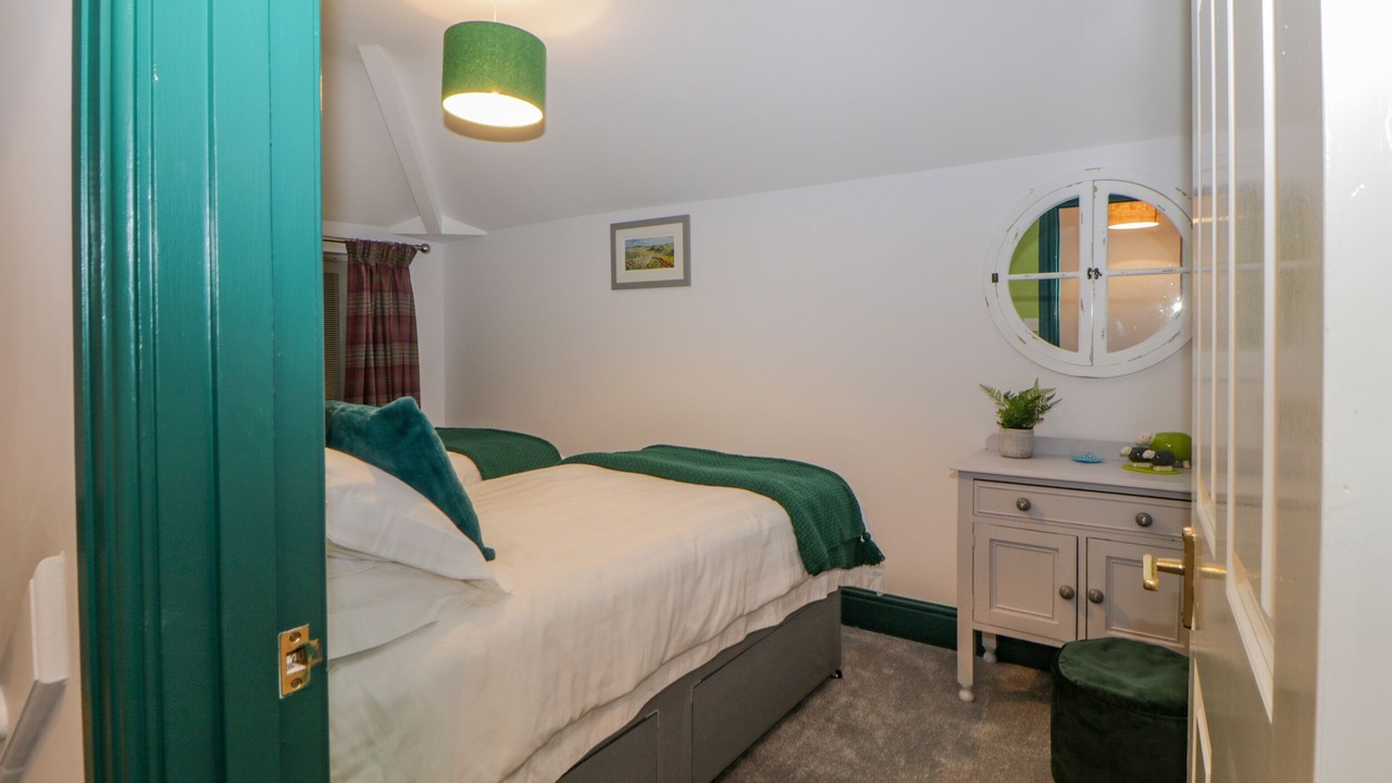 Photo of Others in Wing