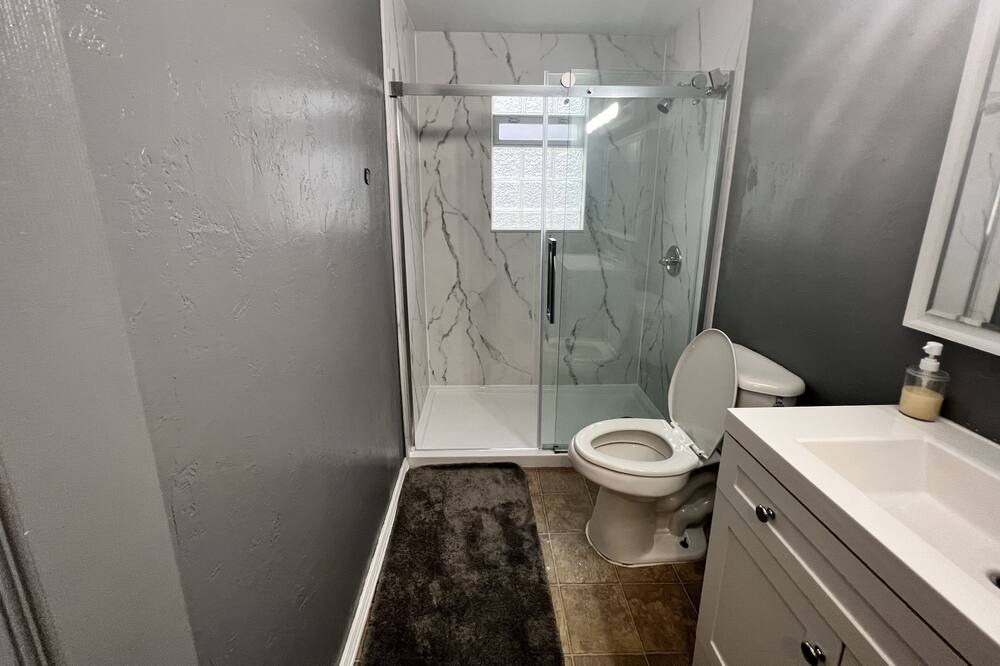 Photo of Bathroom in Hilltop
