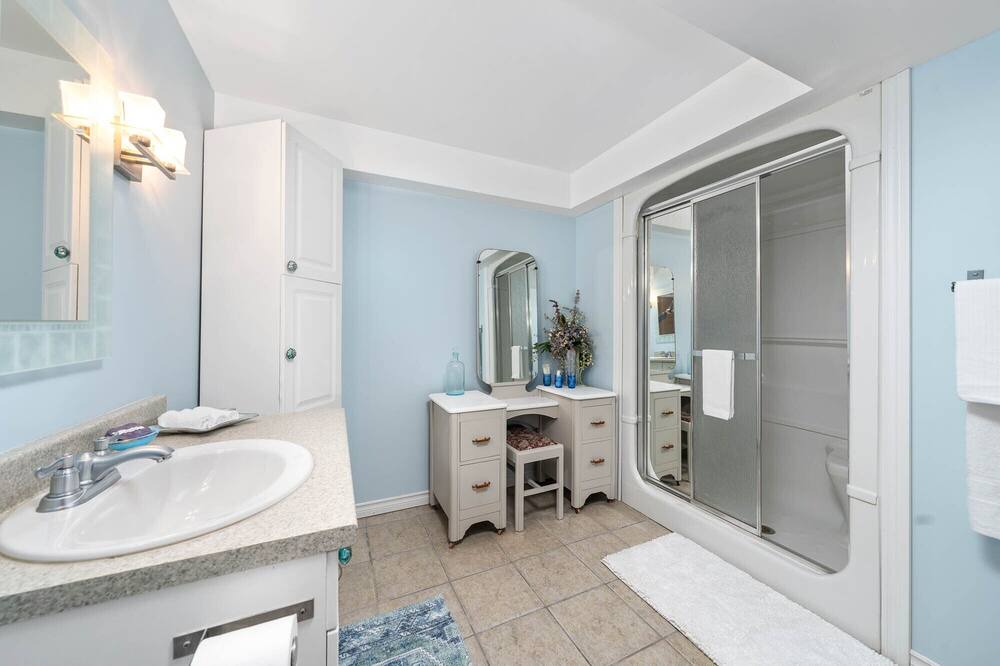 Photo of Bathroom in Consecon
