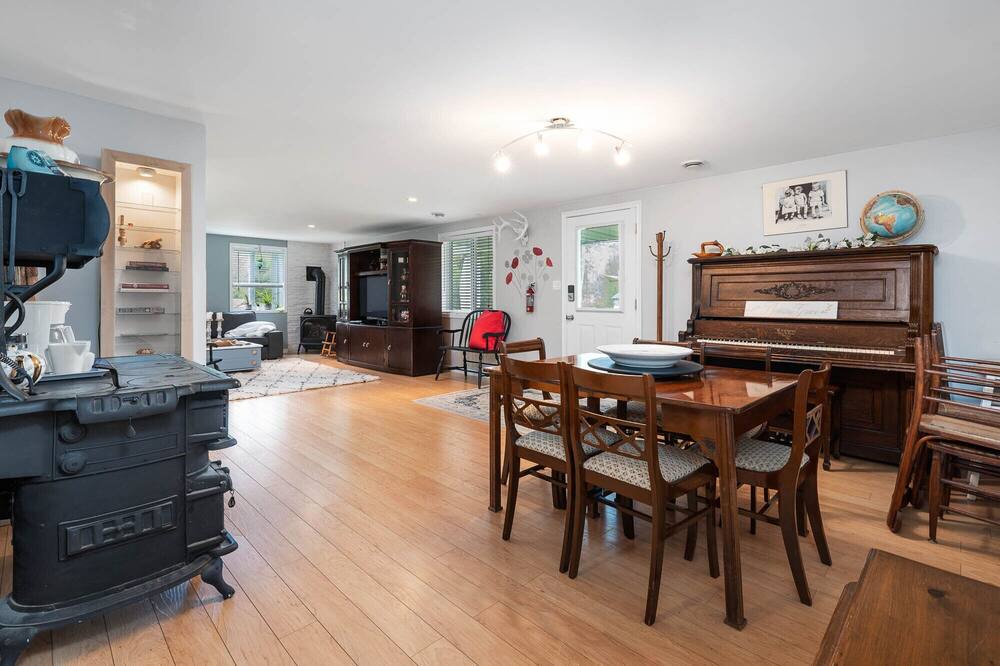 Photo of Bedroom in Consecon