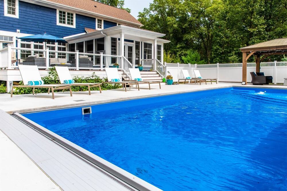Photo of Outdoor in Grand Beach