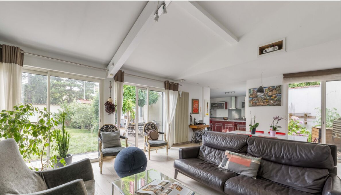 Photo of Livingroom in Richard Vitton - Chambovet