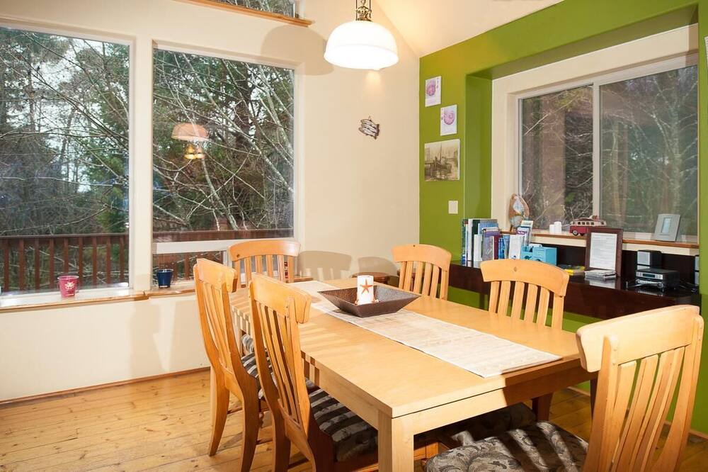 Photo of Kitchen in Yachats