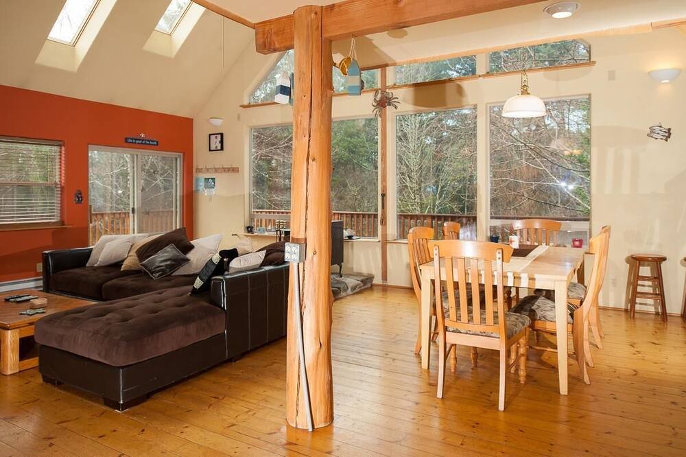 Photo of Livingroom in Yachats