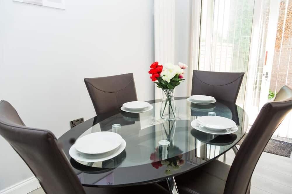 Photo of Others in Greenhithe