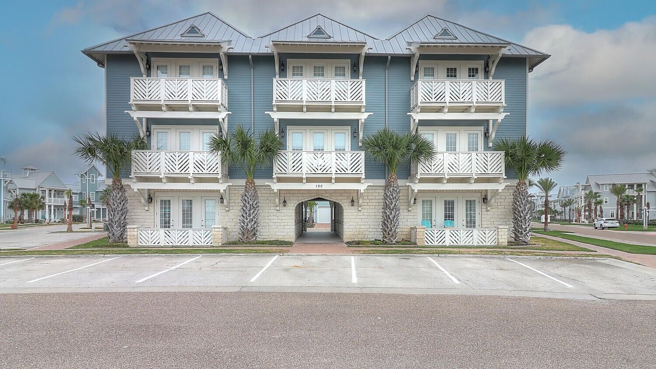 Photo of Outdoor in Cinnamon Shore