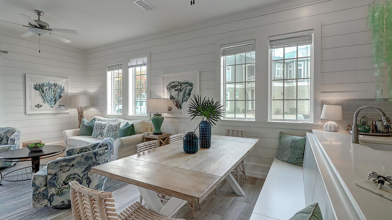 Photo of Others in Cinnamon Shore