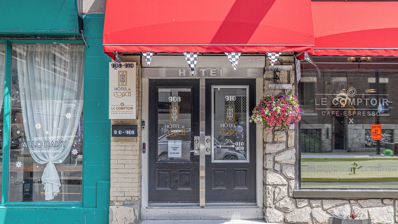 Photo of Outdoor in Gay Village