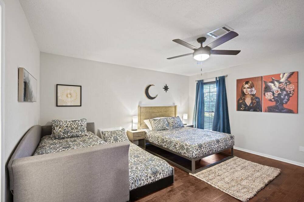 Photo of Bedroom in Highlands