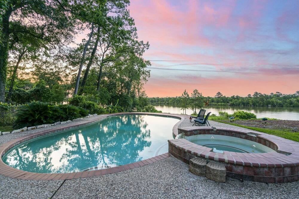 Photo of Outdoor in Highlands