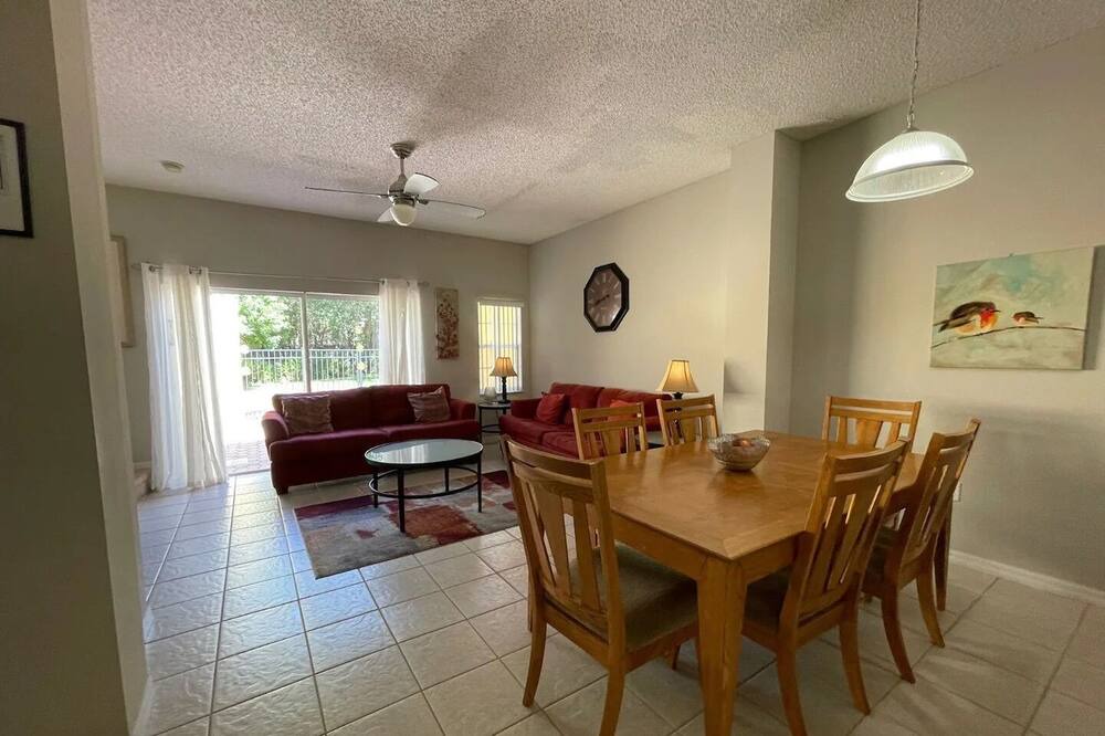 Photo of Kitchen in Lake Berkley