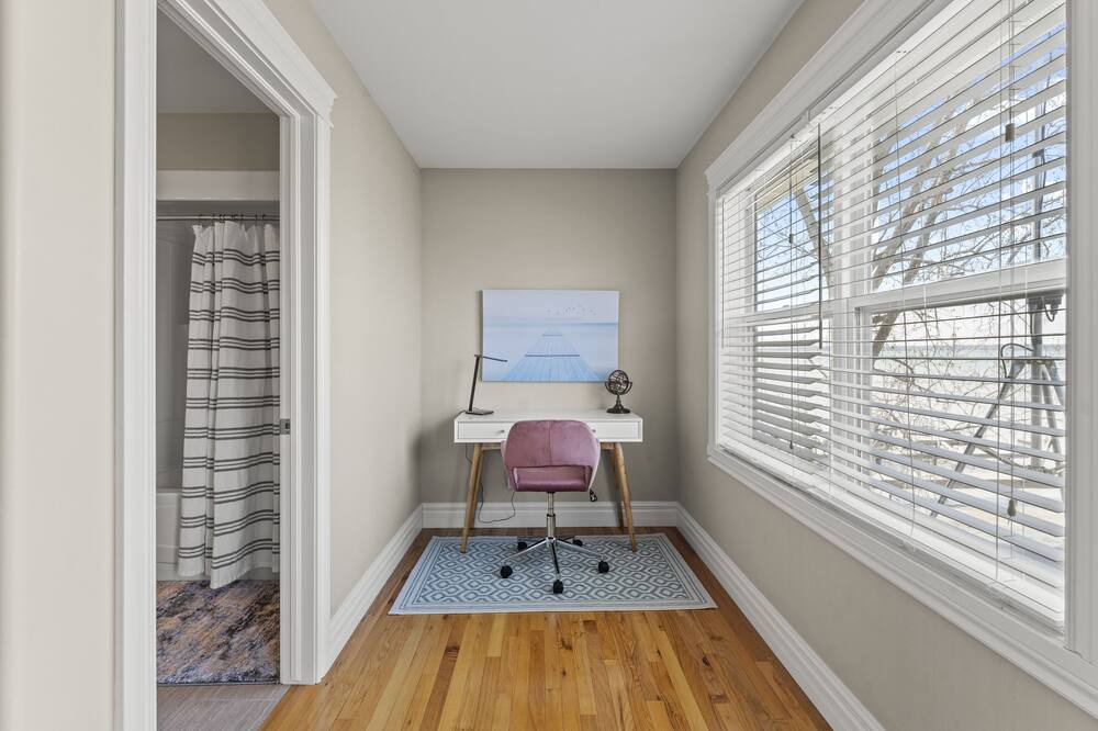 Photo of Bedroom in Amherstburg