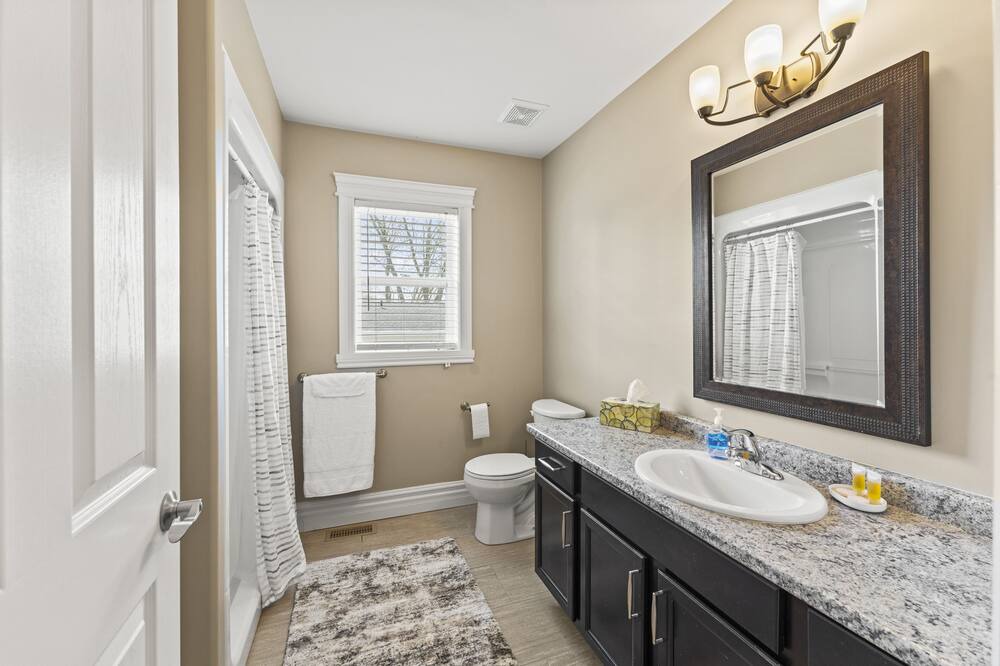 Photo of Bathroom in Amherstburg