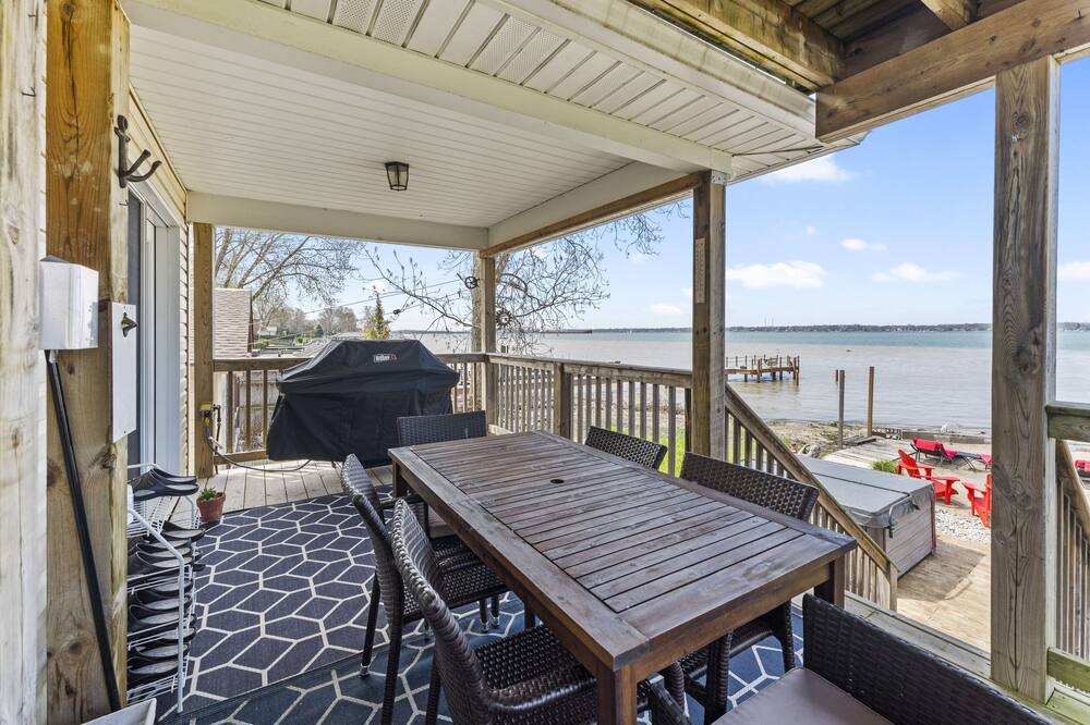 Photo of Patio Balcony in Amherstburg