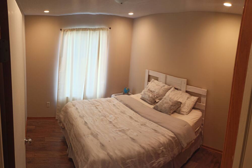 Photo of Bedroom in Goddard
