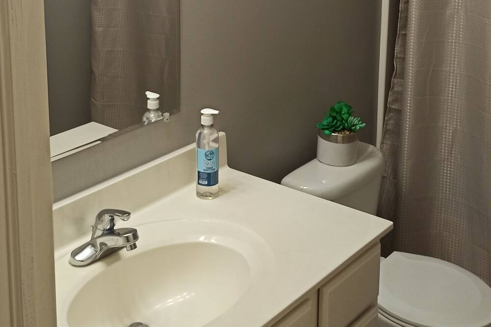 Photo of Bathroom in Goddard