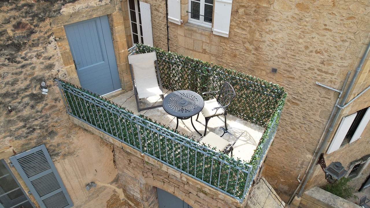 Photo of Patio Balcony in Sarlat-la-Caneda Historic Center
