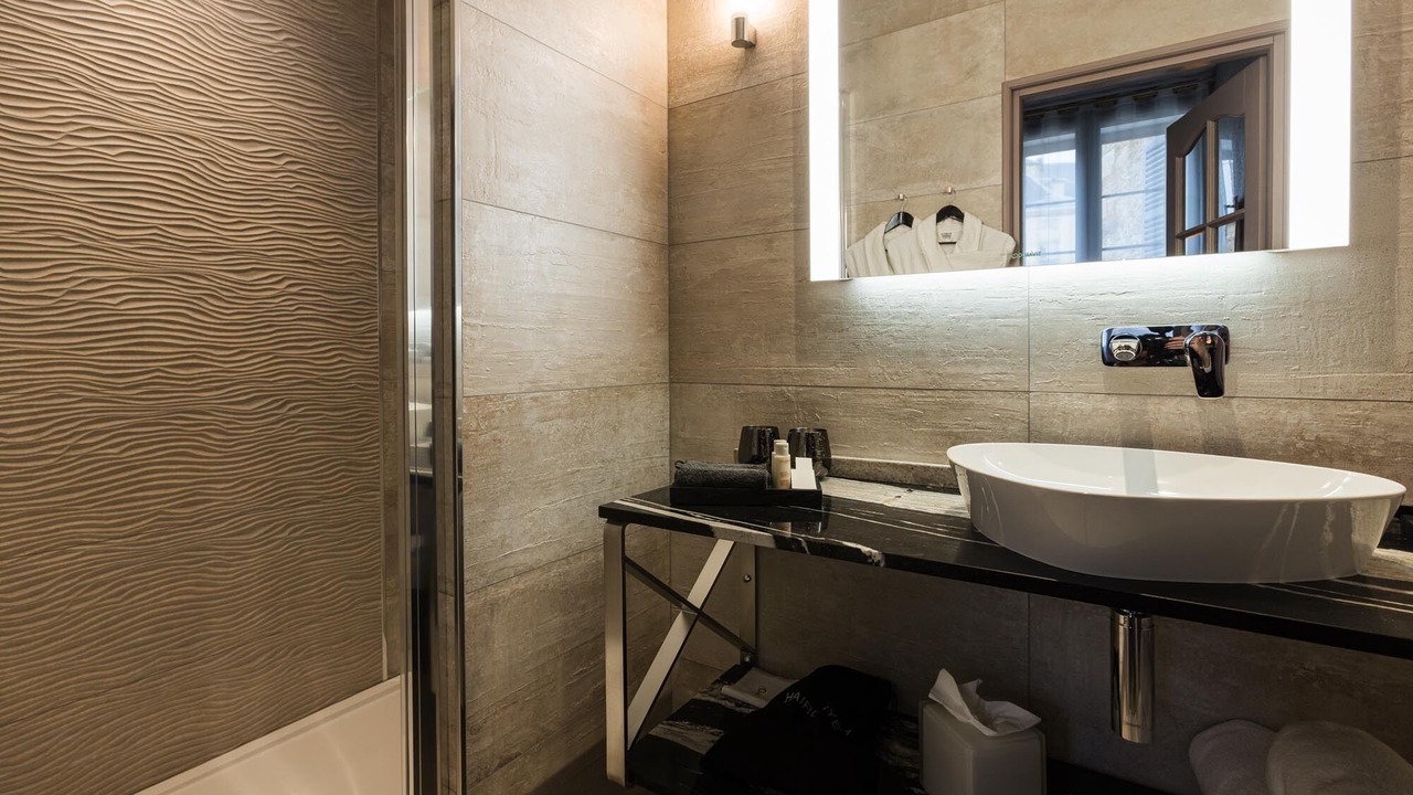 Photo of Bathroom in Sarlat-la-Caneda Historic Center