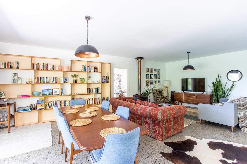 Photo of Others in Wooyung