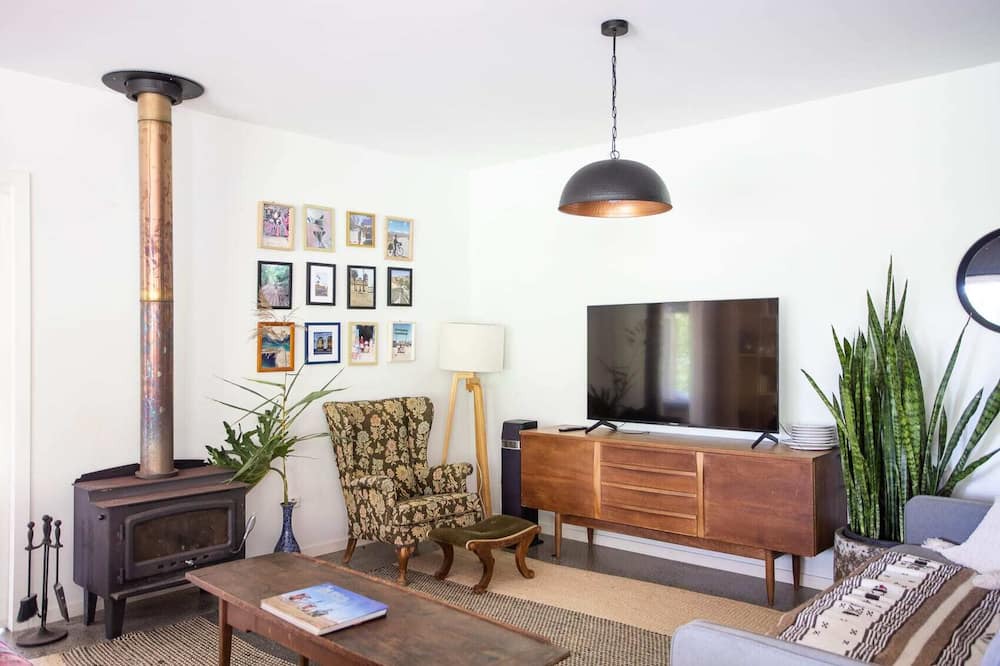 Photo of Others in Wooyung