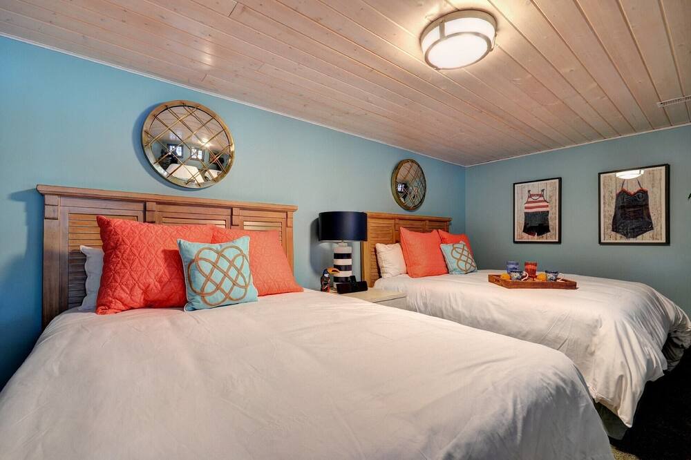 Photo of Bedroom in Eagle Lake