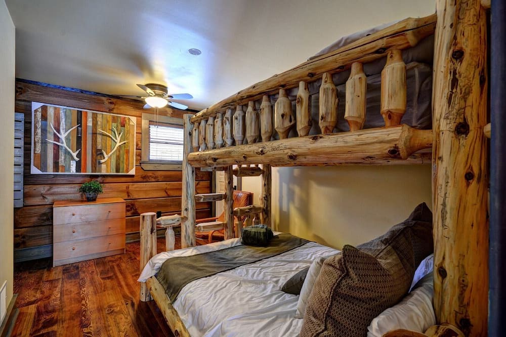 Photo of Bedroom in Eagle Lake