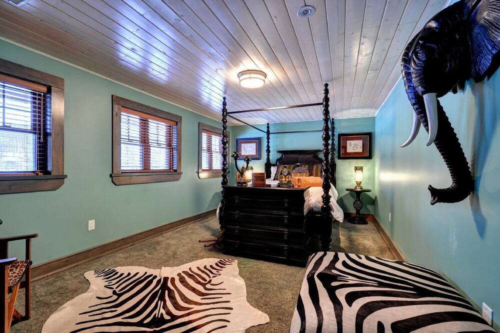 Photo of Livingroom in Eagle Lake