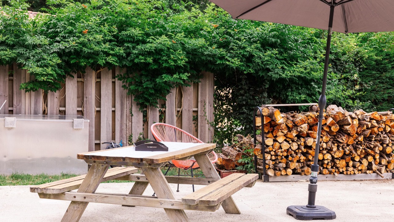 Photo of Outdoor in Gastes