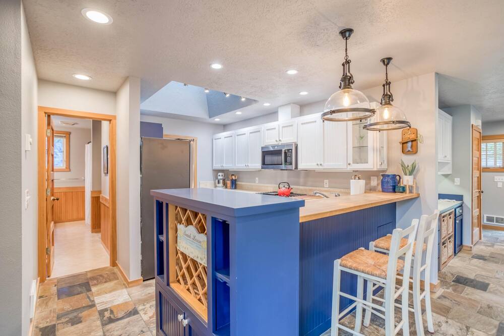 Photo of Kitchen in Kiwanda Shores
