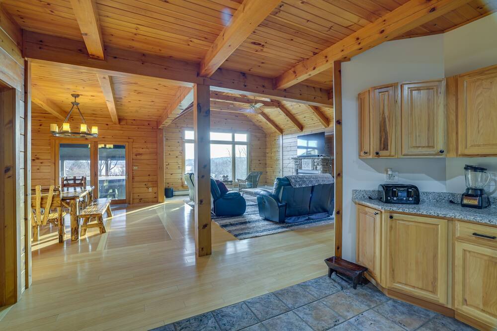 Photo of Kitchen in Lake Ariel