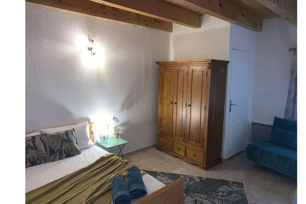 Photo of Bedroom in Aubenas