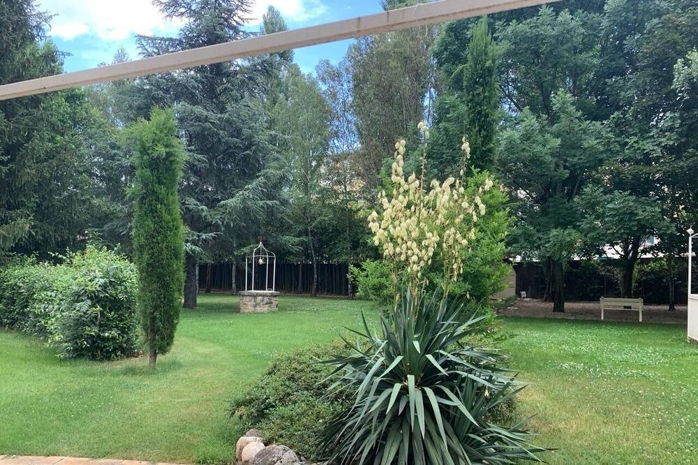 Photo of Outdoor in Aubenas