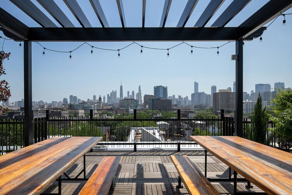Photo of Patio Balcony in West Town