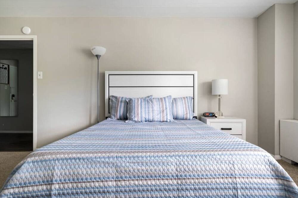 Photo of Bedroom in Cherry Hill