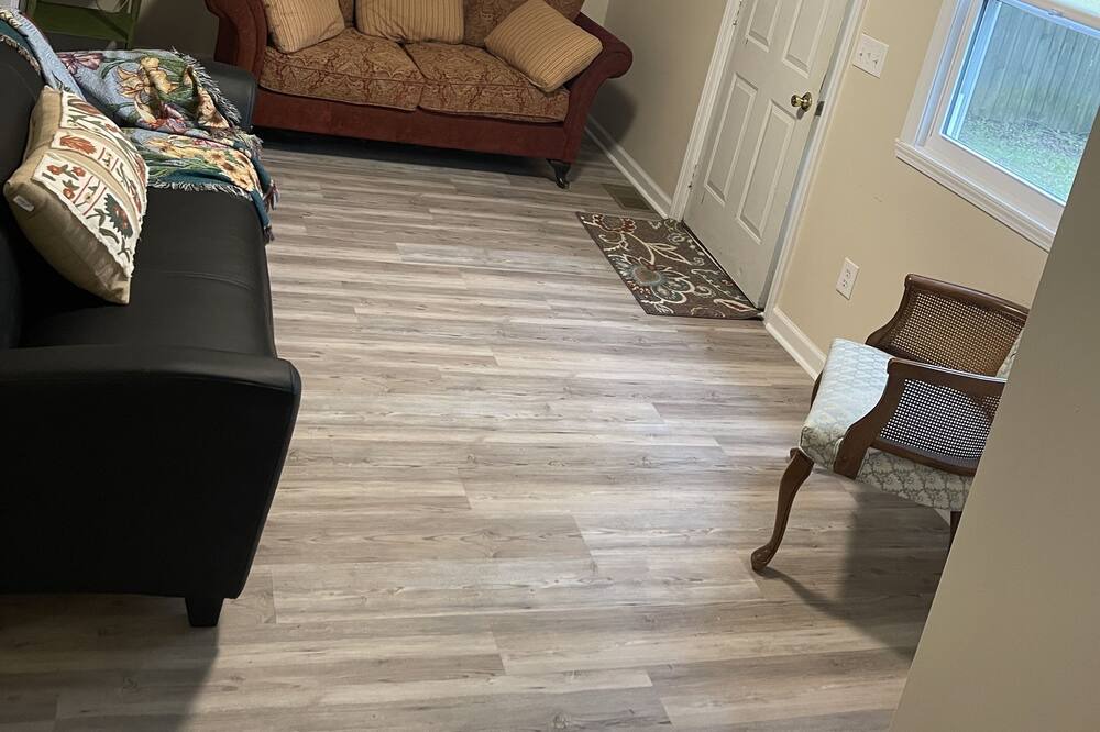 Photo of Livingroom in Madison