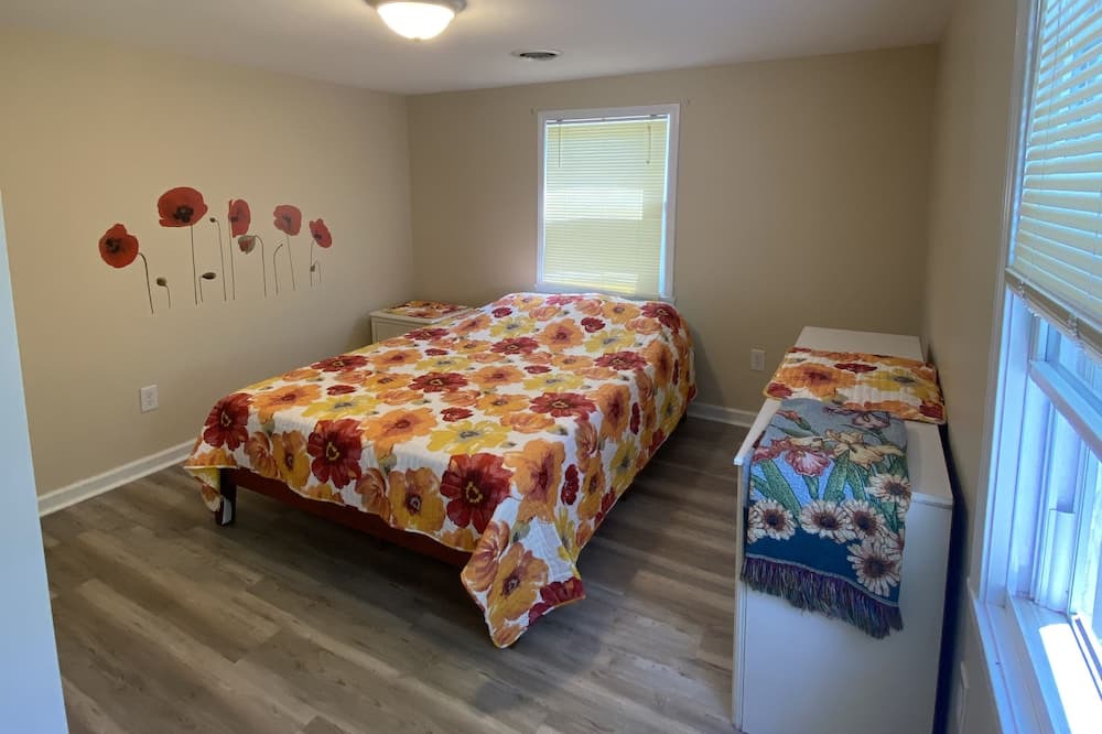 Photo of Bedroom in Madison