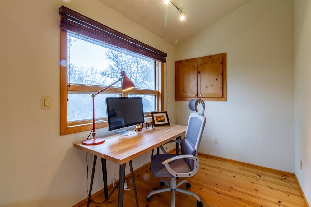 Photo of Bedroom in Mariposa County
