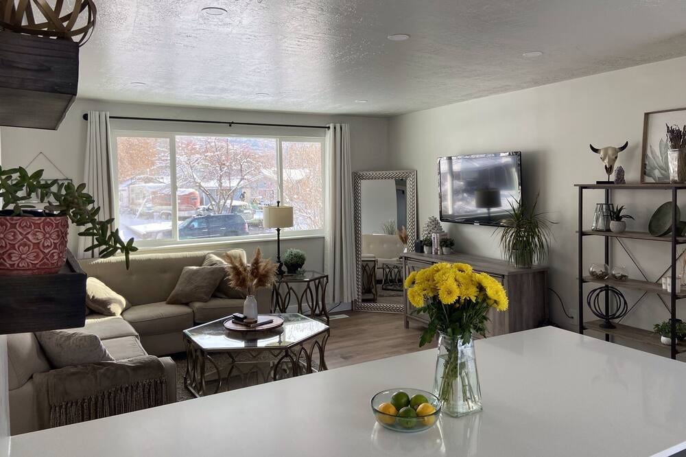 Photo of Bedroom in Ogden
