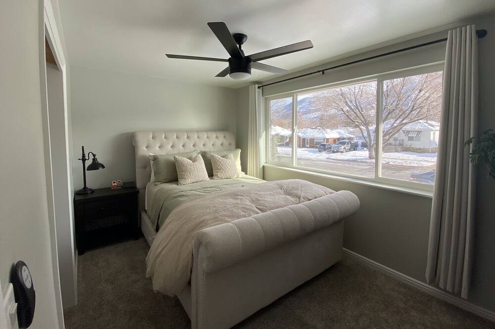 Photo of Bedroom in Ogden
