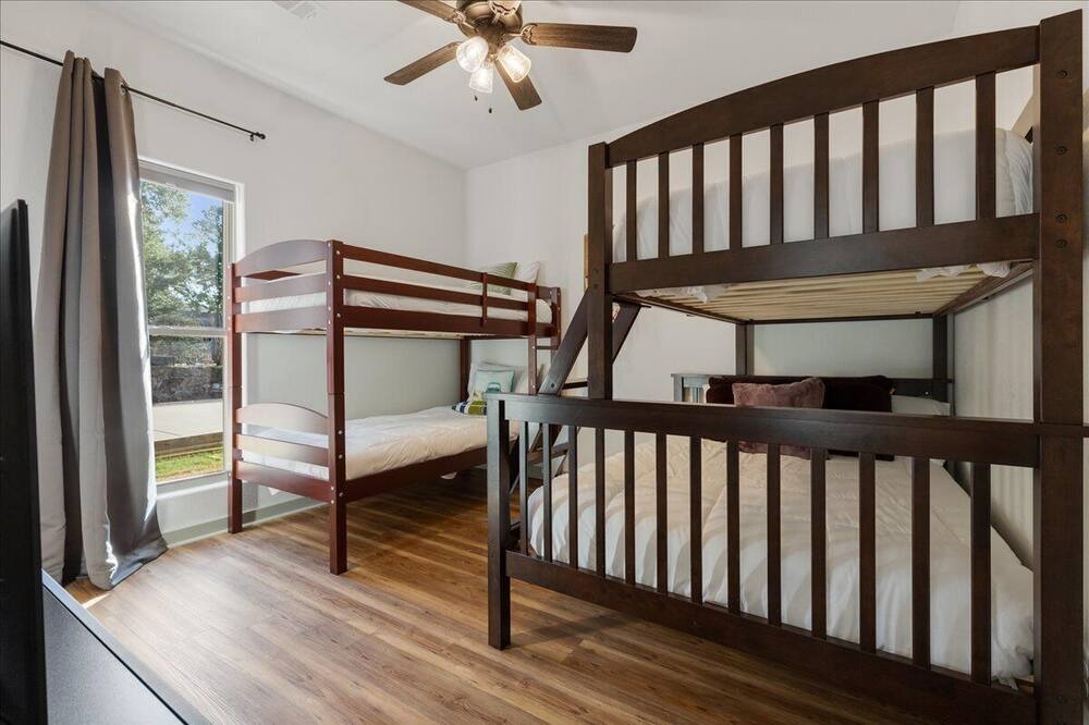 Photo of Bedroom in Royal