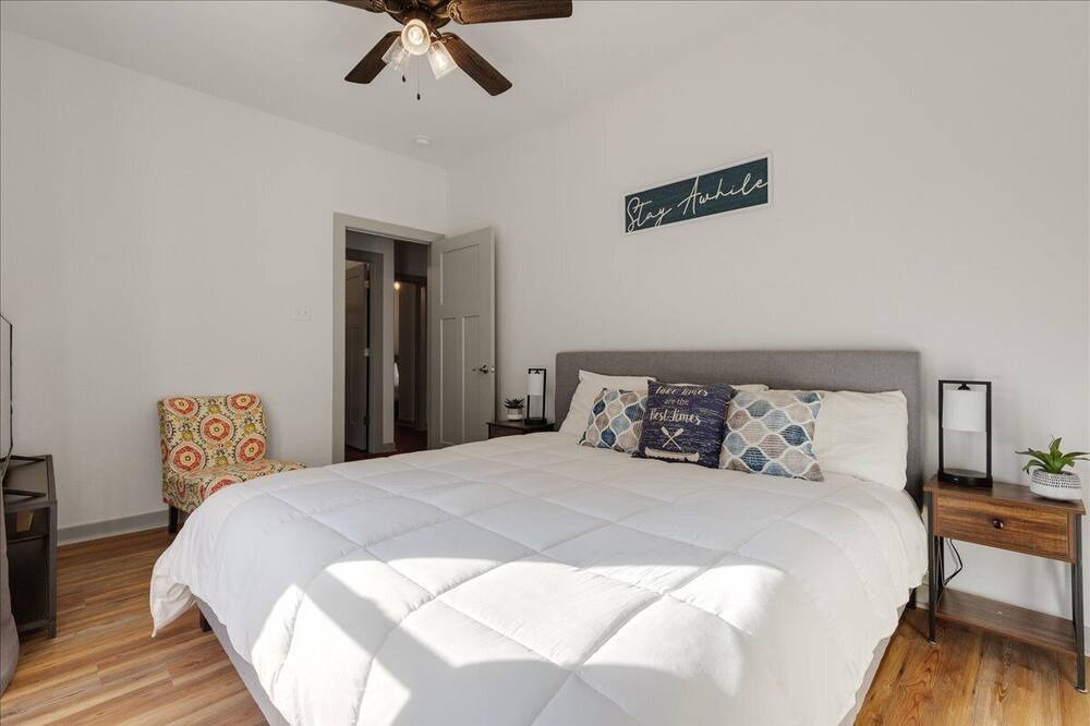 Photo of Bedroom in Royal