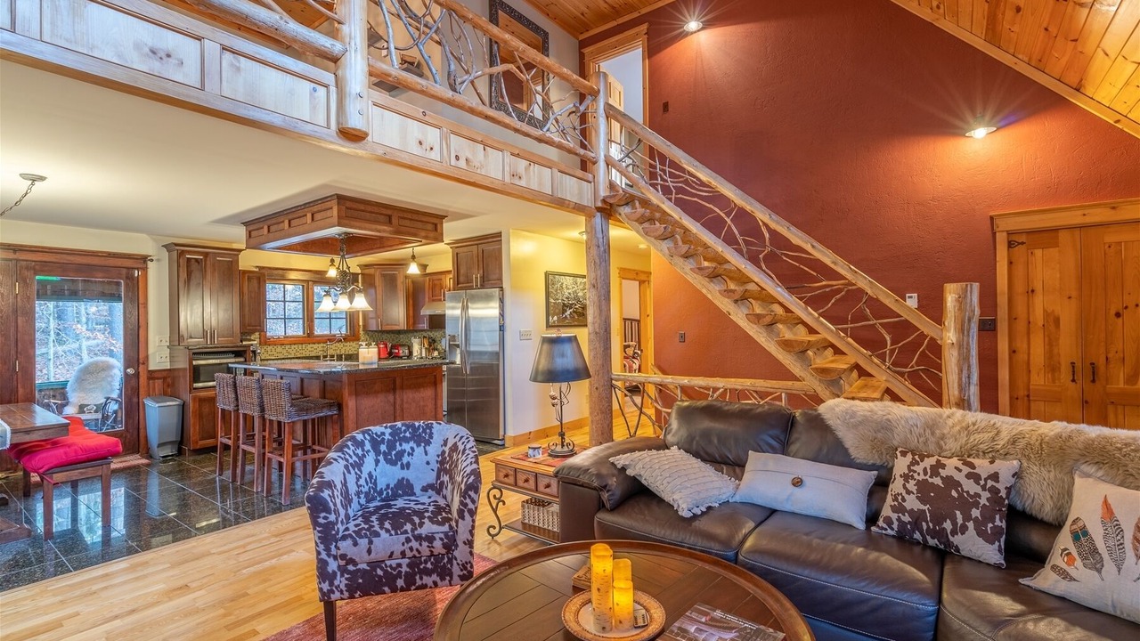 Photo of Others in Jay