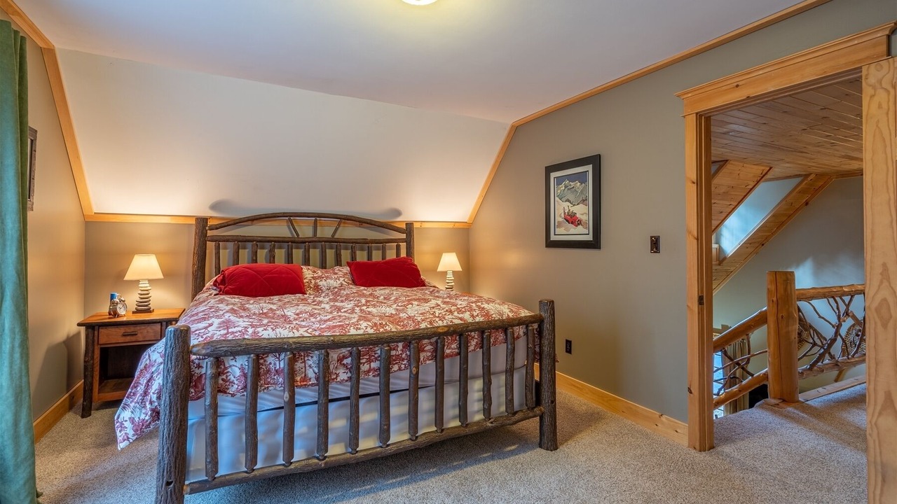 Photo of Others in Jay