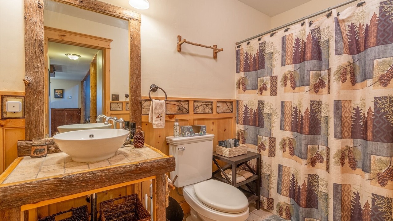 Photo of Others in Jay